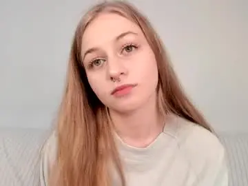 Chaturbate Live Sex Cam of mia_meows