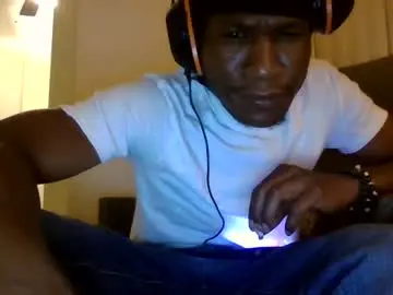 Chaturbate Live Sex Cam of mightymandingo