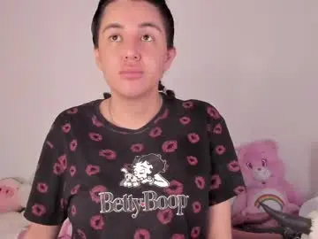 Chaturbate Free Porn Cam of yunahott_