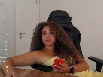 Chaturbate Live Sex of _just_a_queen_3