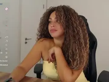 Chaturbate Adult Webcam of _just_a_queen_3