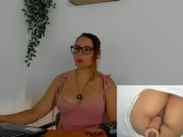 Chaturbate Live Porn of isabella_sweett_