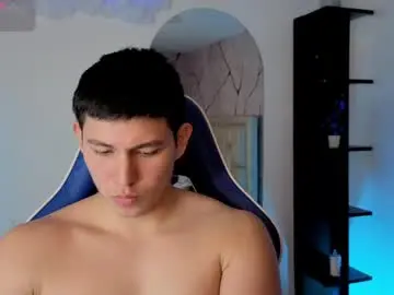 Chaturbate Watch Live Sex Cams of james_cr