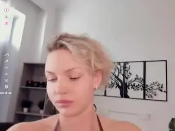 Chaturbate Best live sex cam show of lykava