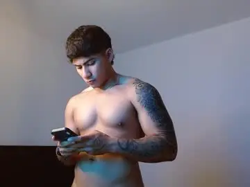 Chaturbate Adult Webcam of m1chaelx_