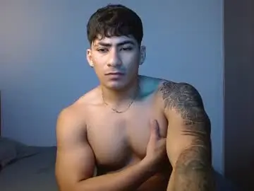 Chaturbate Live Sex Cam of m1chaelx_