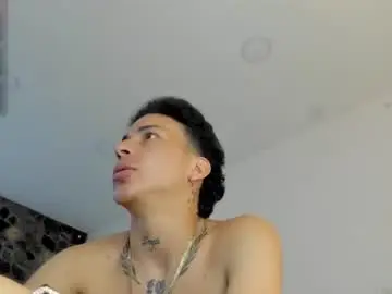 Chaturbate Live Porn of maxxx_bigcock