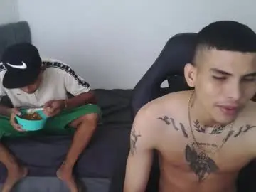 Chaturbate Live Sex of alphas_latins