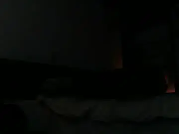 Chaturbate Free Live Porn of badhombremx