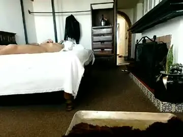 Chaturbate Best live sex cam show of badhombremx