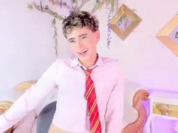 Chaturbate Sex Cam of latinofemboy_hung