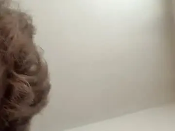 Chaturbate Free Porn Cam of smaiib0y