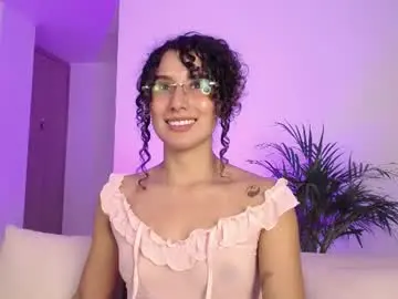 Chaturbate Free Porn Cam of varenka_ivanova22