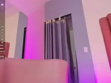 Chaturbate Watch Live Sex Cams of violet_queenn