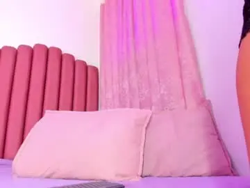 Chaturbate Adult Video Chat of violet_queenn