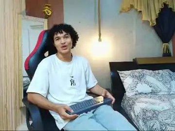 Chaturbate Adult Webcams of black_king_241