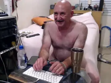 Chaturbate Nude Webcam of guitarsexgod2