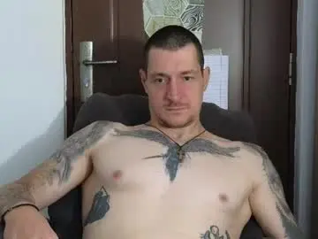 Chaturbate Watch Live Sex Cams of tattooedhunk_