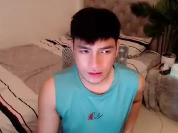 Chaturbate Live Porn of versatileasiancummerxxx