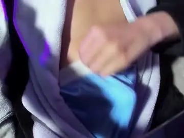 Chaturbate Watch Live Sex Cams of angelito18_twink