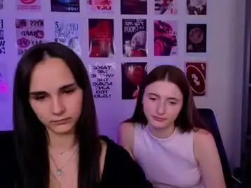 Chaturbate Live Sex of ariana_ross7