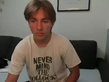 Chaturbate Live Sex Cam of josh_danniels