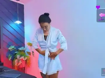 Chaturbate Sex Chat of zoee_martins_