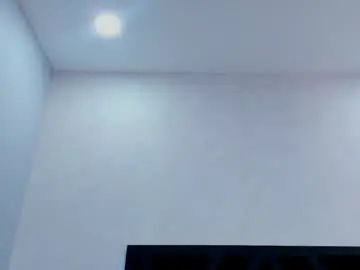 Chaturbate Free Porn Cam of zoee_martins_