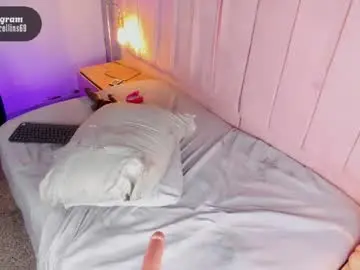 Chaturbate Free Porn Cam of hillarycollins