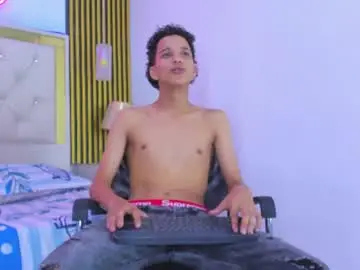 Chaturbate Sex Cam of justinsecret