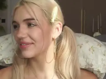 Chaturbate Watch Live Sex Cams of milabunny_