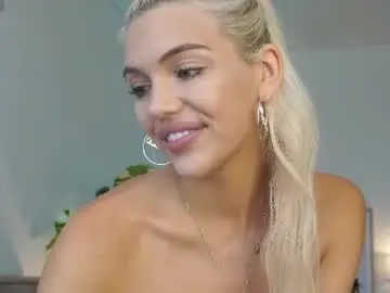 Chaturbate Live Porn of milabunny_