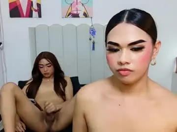 Chaturbate Live Sex Cam of sapphire_deluxe69
