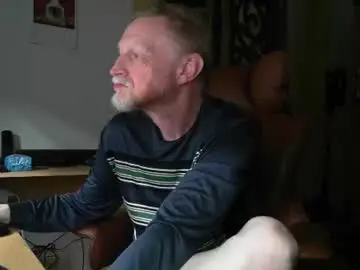 Chaturbate Live Sex Cam of xxxgingerboy