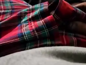 Chaturbate Live Sex Cam of chevyman3219