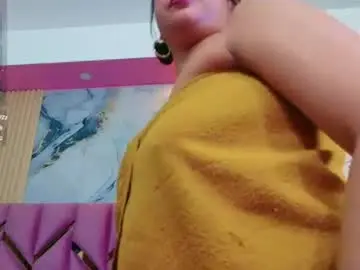 Chaturbate Live Sex Cam of chubbysoftlatinaa