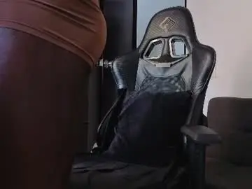 Chaturbate Live Sex Cam of denzel_koose