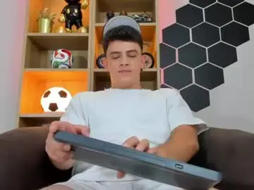 Chaturbate Best live sex cam show of mikecooper_