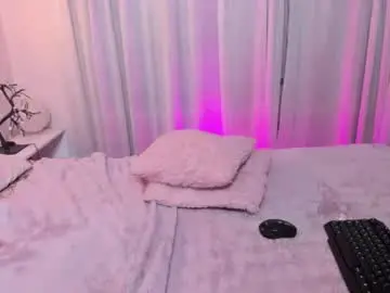 Chaturbate Live Sex Cam of scarletth_rosses