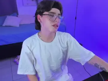 Chaturbate Free Live Porn of eliot_winslow