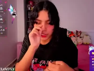 Chaturbate Live Sex Cam of helia_n_amy