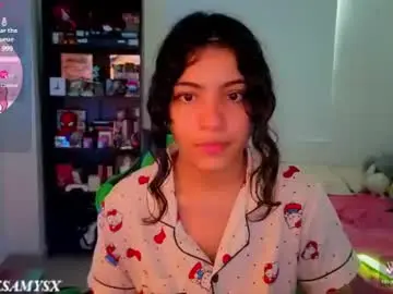 Chaturbate Live Sex of helia_n_amy