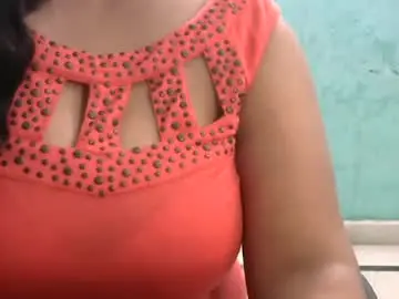 Chaturbate Live Sex Cam of hotsneha29