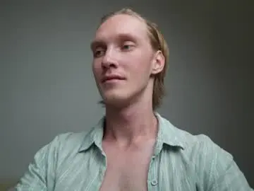 Chaturbate Live Sex Cam of j_akira13