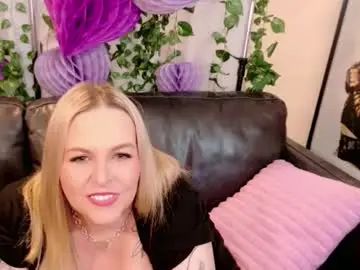 Chaturbate Watch Live Sex Cams of blondejj