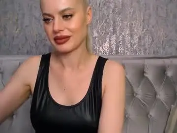 Chaturbate Live Sex Cam of blondiestarxxx