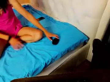 Chaturbate Live Sex Cam of ivy__ross