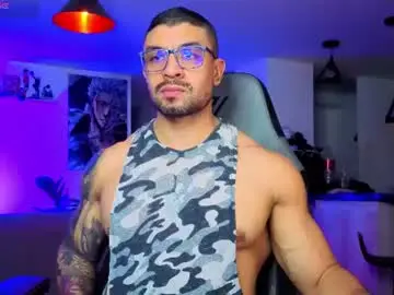 Chaturbate Adult Webcams of peterjack7