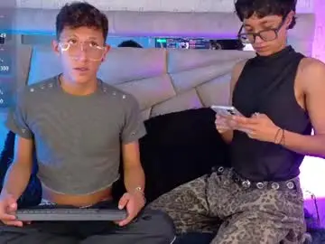Chaturbate Free Porn Cam of yen_and_dko