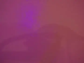 Chaturbate Live Sex of ellie_doll_